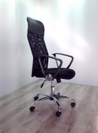 black-chair-1a.1