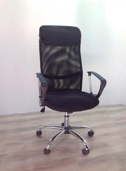 INFORMA DESIGN Κατασκευές Εκθεσιακών Περιπτέρων - Black Chair 1